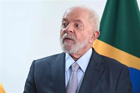 Lula Assina Decreto Do Indulto De Natal