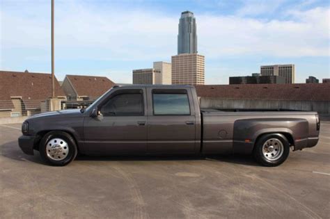 Classic Custom Chevy Chevrolet Silverado Dually Show Truck C/K3500 Crew ...