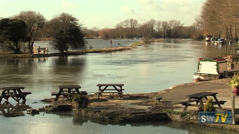 Lechlade Floods February 2014 Youtube