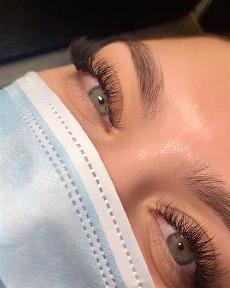 LA LASH EXTENSIONS LASH LIFTs Instagram Profile Post Hybrids