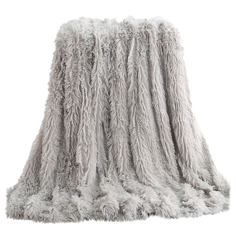 Tergayee Extra Soft Faux Fur Blanket Solid Reversible Fuzzy Lightweight