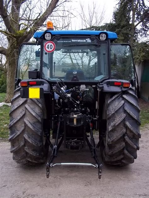 New Holland T4050 SuperSteer