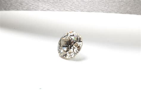 DIAMANT SLIPNING BRILJANT VIKT 0 38CT FÄRG WESSELTON KLARHET SI