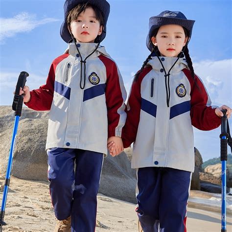 Manufacture Wholesale Red Uniform Student′s Winter Warm School Uniform ...