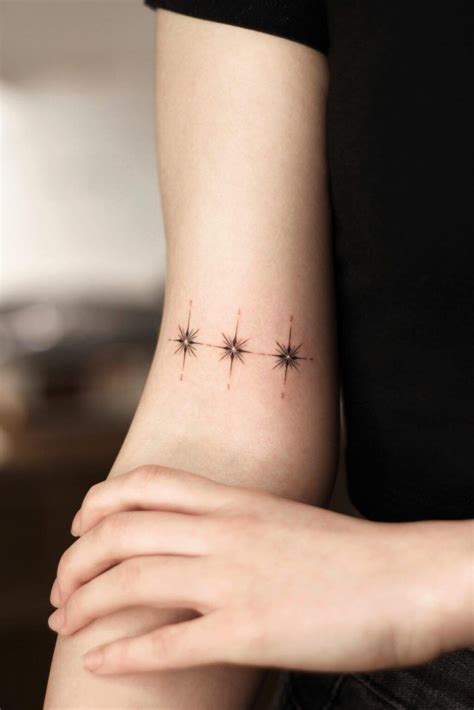 35 Hot Small Star Tattoo Design Ideas Star Tattoos Star Tattoo Designs Tattoo Designs Men