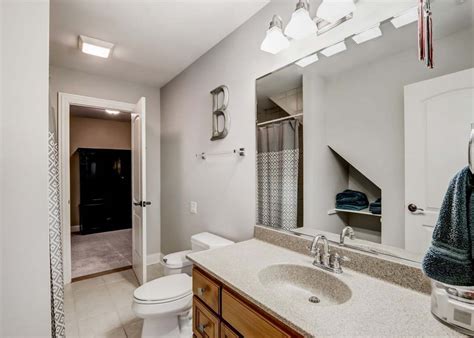 28302 Gray Barn Ln Lake Barrington Il 60010 Redfin