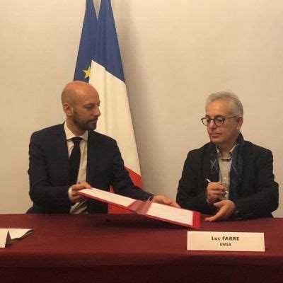 Signature De L Accord Sur La Pr Voyance