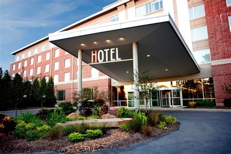 I Hotel and Conference Center $98 ($̶1̶2̶3̶) - Prices & Reviews ...