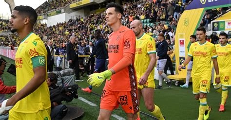 Fc Nantes Un Nouveau Coup Dur Pour Les Canaris La Reprise