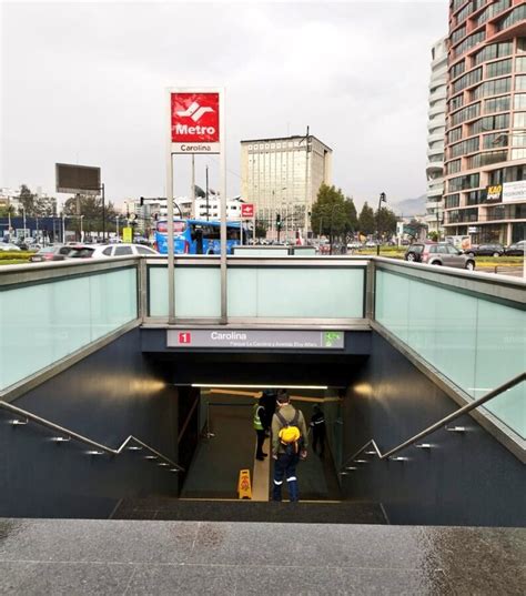 Las Estaciones Del Metro Reanudan Operaciones Diario La Hora