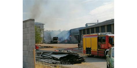 Côte Dor Faits Divers Gigantesque Incendie à Bourberain Un Appel