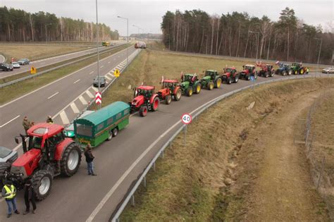 Rolnicy Zawieszaj Protest Na Granicy Gdzie S Strajki W Polsce