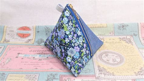 テトラ ポーチ 作り方 三角ポーチの作り方 Diy Triangle Zipper Pouch Tutorial Youtube