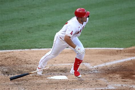 Mlb News Mike Trout Hits 300th Home Run Sets Angels Record