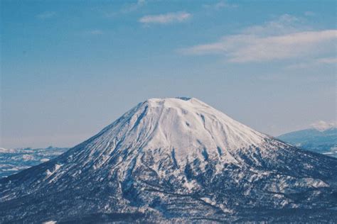 Snowboarding in Japan - A Guide to Shredding Japow