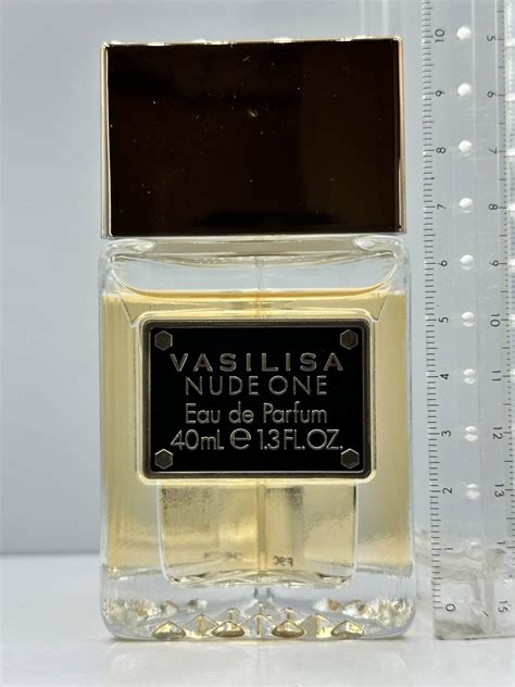 残9割前後 Vasilisa ヌードワン EDP 40ml NUDE ONE ヴァシリーサ 激レア香水 その他 売買された