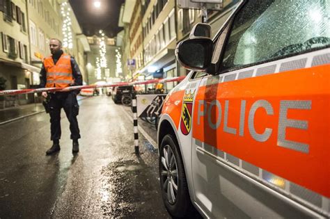 Un Homme Retrouvé Mort Dans Sa Cellule Tribune De Genève