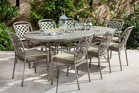 Berkeley Seat Oval Dining Set Berkeley Cast Aluminium Garden