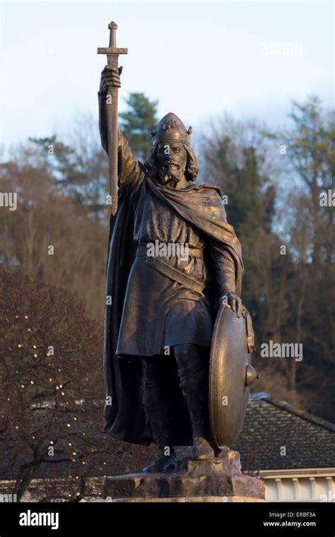 Hamo Thornycroft's statue of King Alfred the Great in Winchester at ...