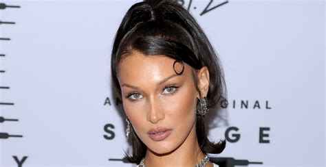 Dünyaca ünlü Model Bella Hadid Itiraf Etti Her Gün Acı çekiyormuş