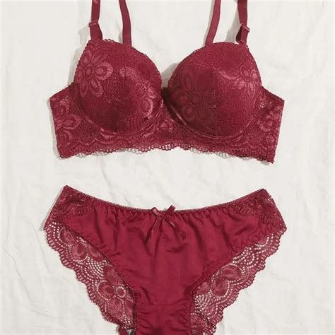 Wholesale Sexy Hot Red Lace Floral Bra And Panty Set For Women Custom
