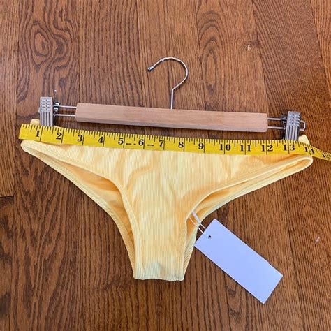 Quint Soul Swim Quint Soul Low Rise Bella Cinch Bum Bikini Bottom Melon Size Xs Canadian