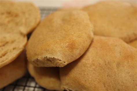 Whole Wheat Hamburger Buns – The Rose Homestead