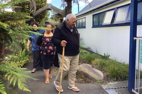 Sunlive Honoured Kaumatua Laid To Rest As Tributes Flow The Bay S