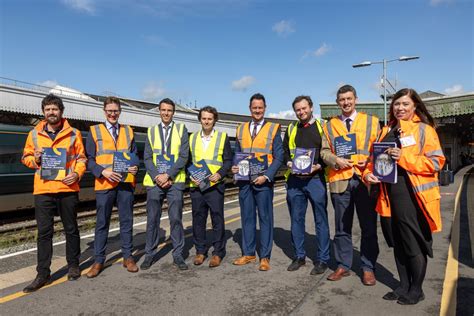 Shadow Rail Minister Visits Bristol To Hear About Rail Vision For South