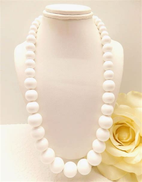 Vintage Monet Graduated White Bead Fashion Necklace Gem