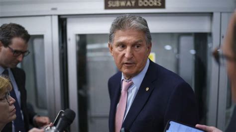 Sen. Joe Manchin to vote to begin debate on updated voting rights bill ...