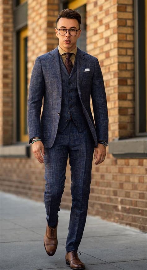 26 Best Suit Ideas For You To Suit Up In March 2020