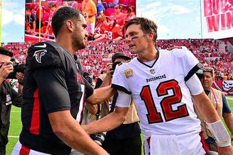 Nfl Official Explains Call Regarding Tom Brady Hit In Falcons Vs Buccaneers