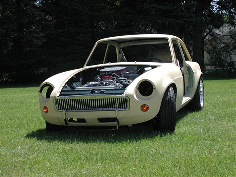 MGB GT V8 CONVERSION BY FAST CARS Inc