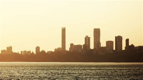 Mumbai Weather Update: City to feel the heat as maximum temperature ...