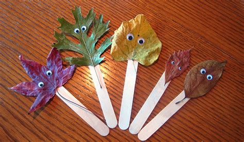 Fall leaf craft ideas ~ projects art craft ideas