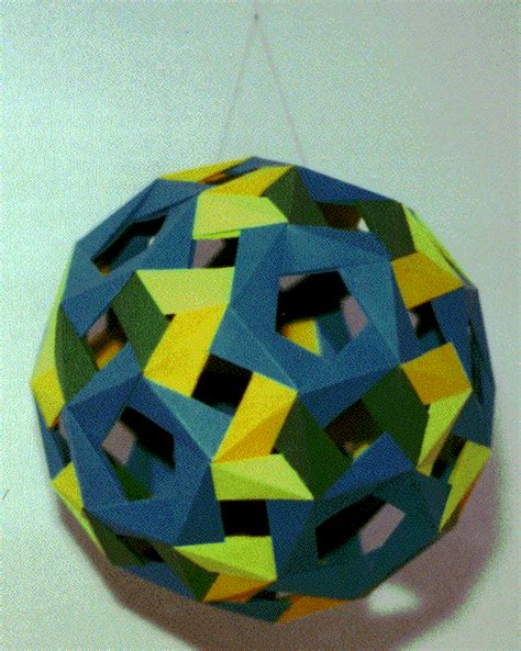 Making A Rhombicosidodecahedron