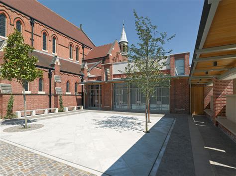 St Michael Cloister Garden Hugh Cullum Architects