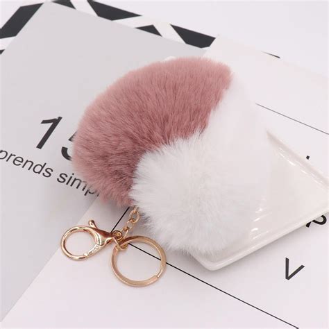 2020 Double Color Heart Ball Pom Pom Keychain Fluffy Faux Rabbit Fur Pompom Key Chains Girl Bag