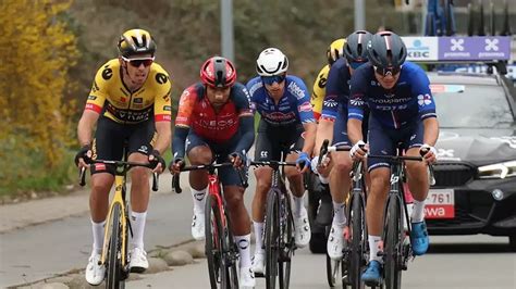 Tour des Flandres 2023 habituée aux places d honneur la Groupama FDJ