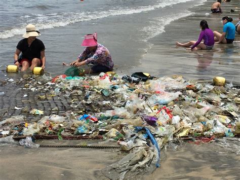 Why Is A Ton Of Trash Washing Up On Beaches In Hong Kong It S A