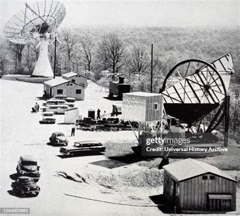 American Telephone And Telegraph Company Photos and Premium High Res ...