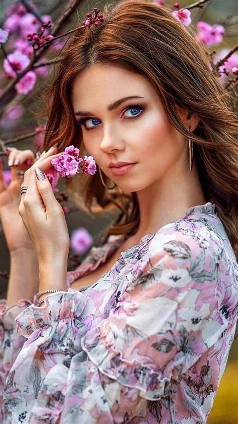 Pin By Estela Talavera On Belleza Beauty Girl Beautiful Girl Image Beautiful Girl Face