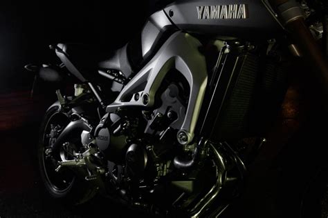 Yamaha Mt09 Wallpapers 4k Hd Yamaha Mt09 Backgrounds On Wallpaperbat