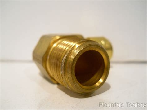 New Parker Brass 3 8 CPI Tube X 1 2 Male NPT 90 Elbow Fitting 6 8