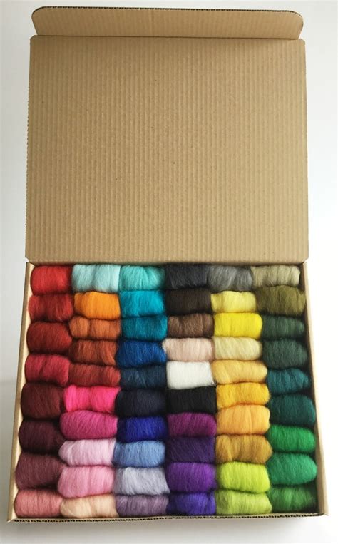 Needle Felting Kit Beginner // Wool Roving // Needle Felting | Etsy