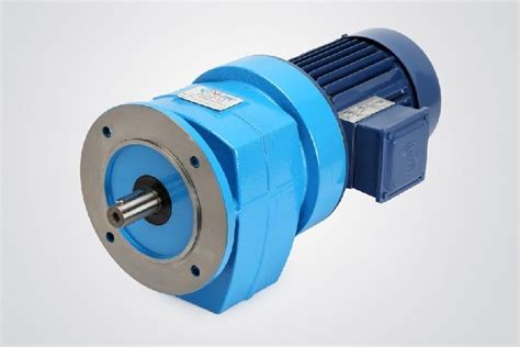 Cast Vijay Inline Helical Flange Mounted Gearbox For Industrial At Rs