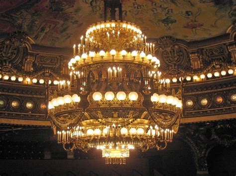 phantom of the opera chandelier | Phantom of the opera, Opera ghost, Opera