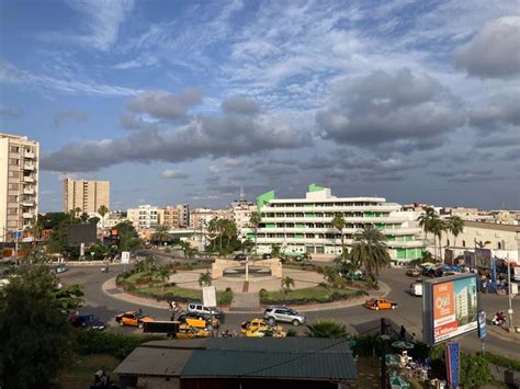 Logement élégant Et Spacieux Centre De Dakar Jet Deau Appartement à