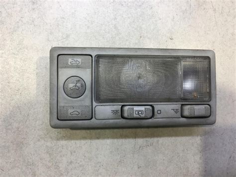 Volkswagen Lampka Podsufitki Vento 1H0947111 1H0959728 - Opinie i ceny ...